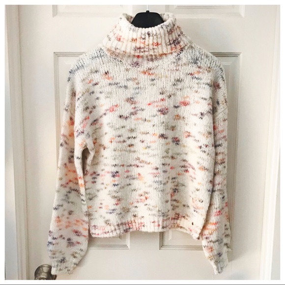 Jessica Simpson Turtle Neck Confetti 